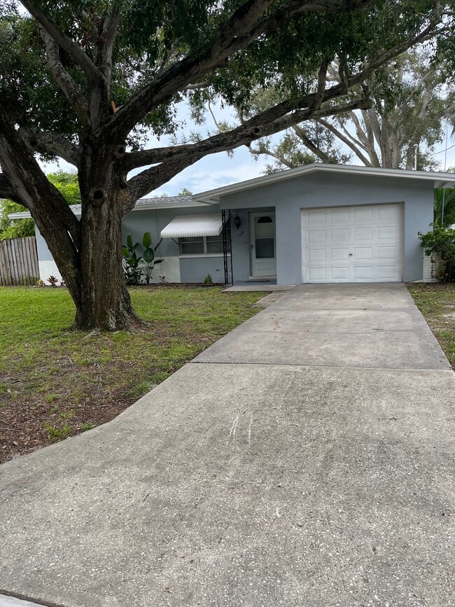 Building Photo - 1119 Jackmar Rd Rental