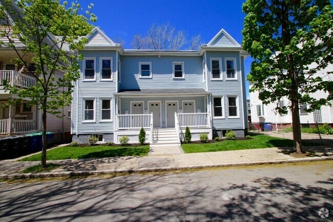 Building Photo - 20 Tennyson St Unit 1 Rental