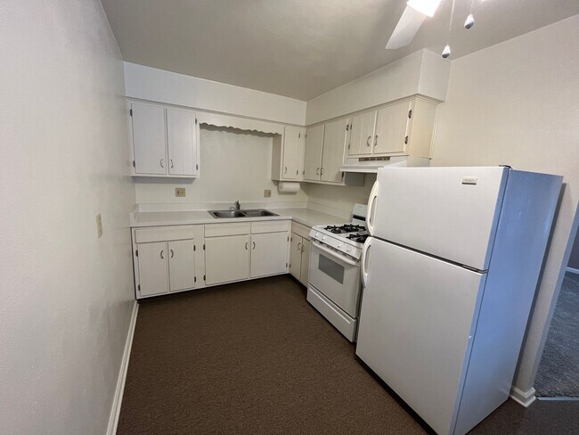 Photo - Midvale Dr 5509 Unit #2