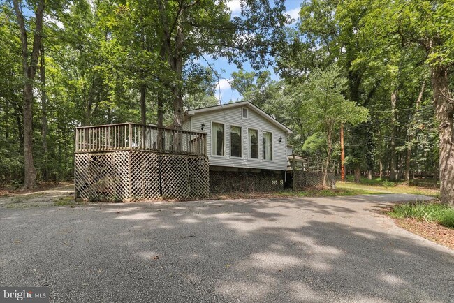 Building Photo - 555 McGlaughlin Rd Rental