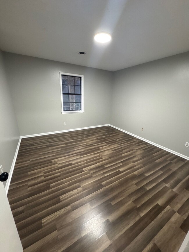 Photo - 207 Highland St