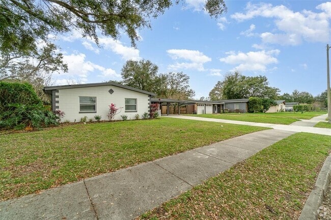 Building Photo - 2524 Dellwood Dr Rental