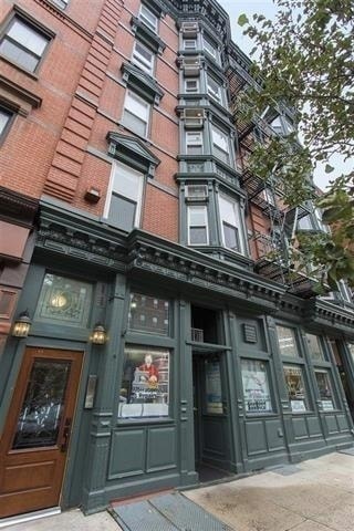 Building Photo - 1315 Washington St Unit 2C