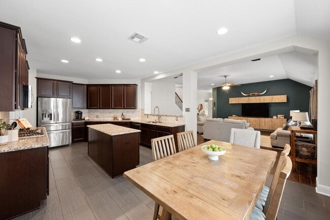 Photo - Beautifully Designed Home offering Modern Comfort Ready for Lease!