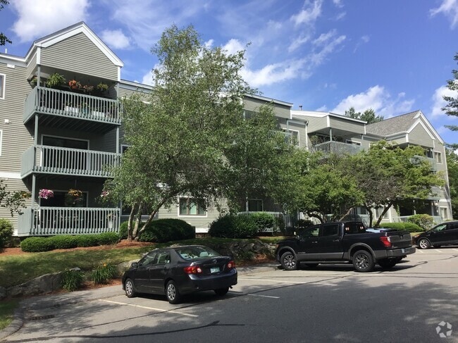Building Photo - 30 Ledgewood Hills Dr Unit 206 Rental