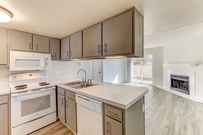Dover Commons Apartments