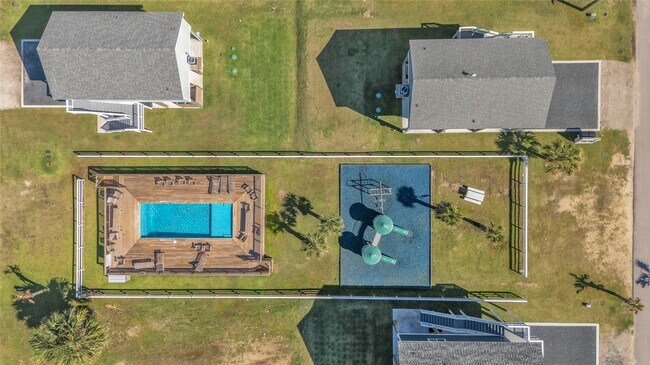 Photo - 1079 Cedar Ln