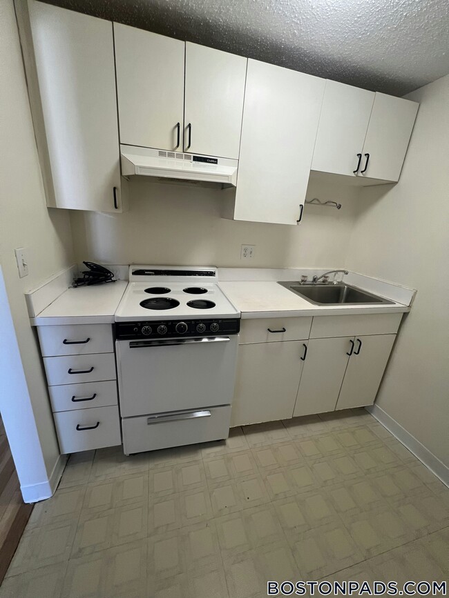 Photo - 20 Riverside St Unidad 3-3