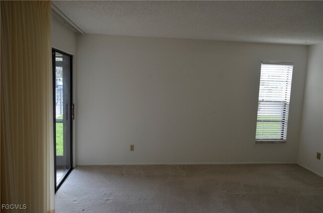 Photo - 4009 SE 11th Pl Unidad 201