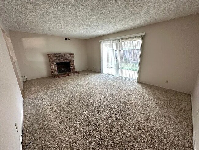 Photo - Single story 4/2 home