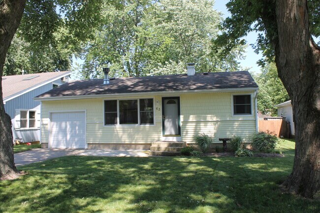 Photo - 63 Holly Dr House