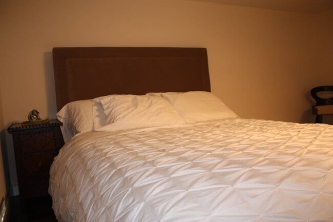 Photo - 5862 Homeland Rd