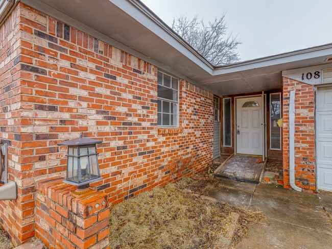 Photo - 108 Meadowbrook Dr