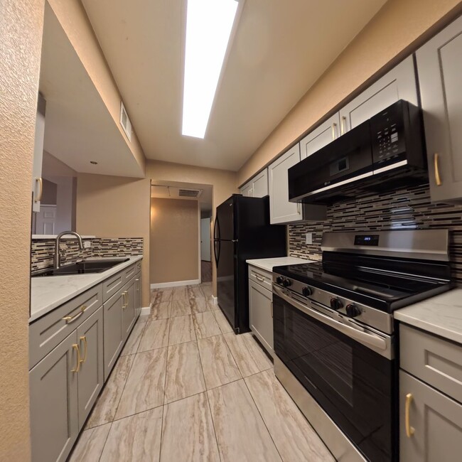 Photo - 8101 W Flamingo Rd