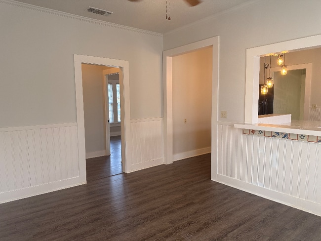 Photo - 306 W Wallace St