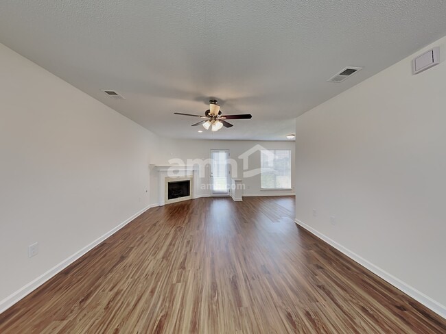 Photo - 5755 Fawn Dr