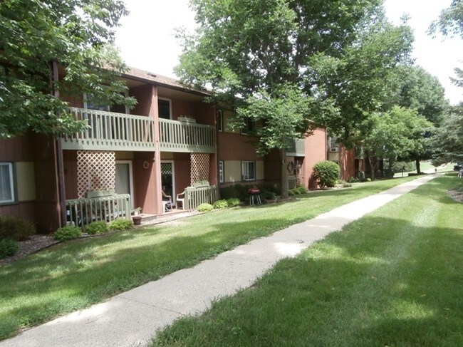 PIONEER APARTMENTS - PIONEER APARTMENTS