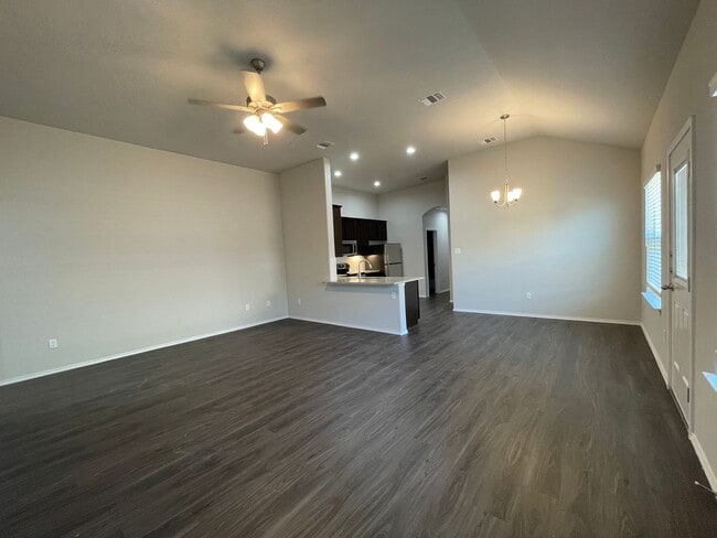 Photo - TOWNHOME FOR RENT