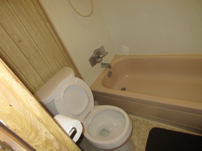 Photo - 2223 S Cushman St Unit Apt 238