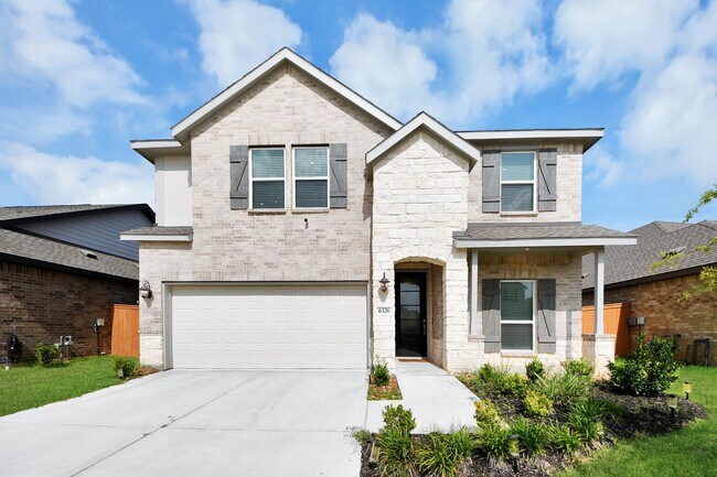 Building Photo - 6326 Golden Seaton Dr