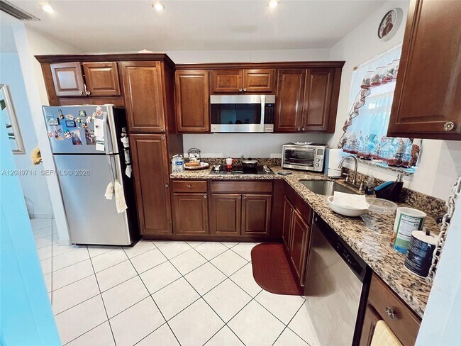 Photo - 501 Blue Heron Dr Unit 314-A