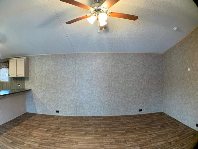 Photo - 4842 SW Topeka Blvd