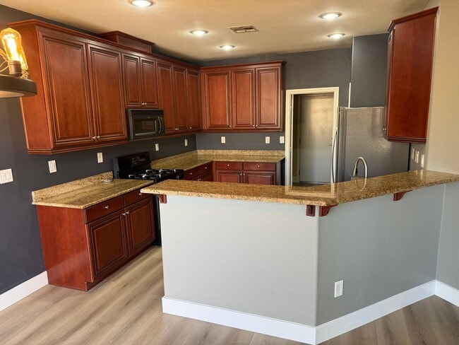 Photo - Beautiful 3BED/2BATH  2-Story Townhome in ...