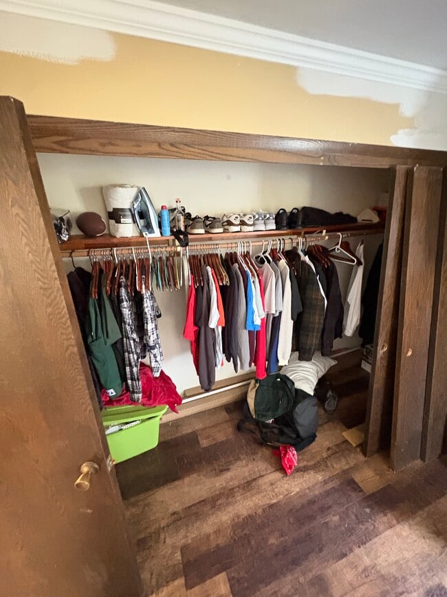 Photo - 2076 Chateau Ct