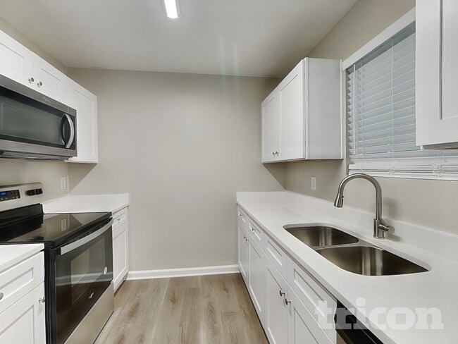 Photo - 1507 Upchurch Rd