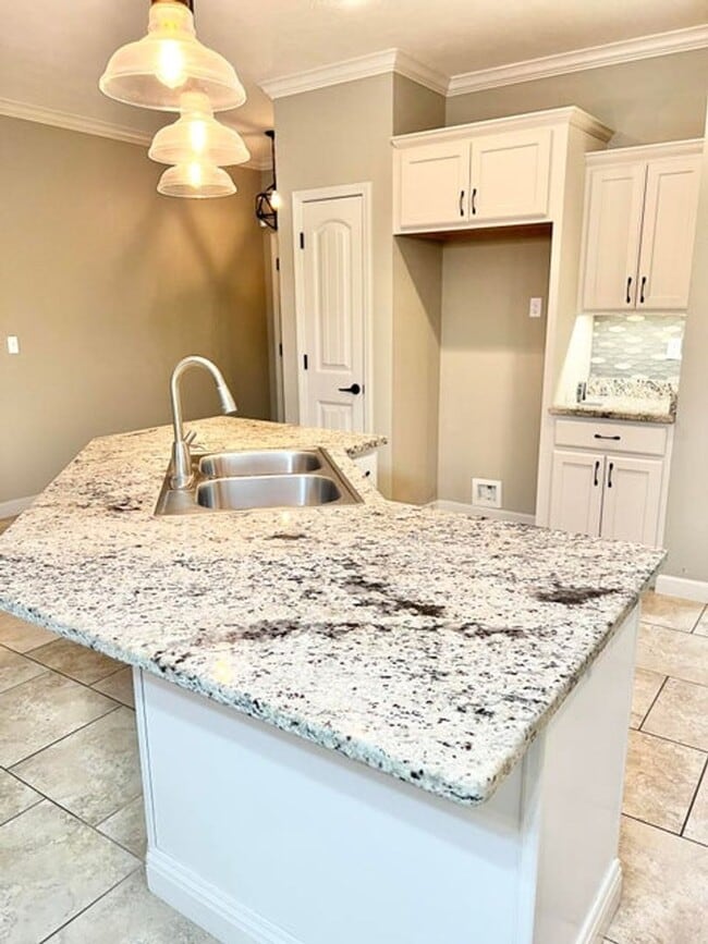 Building Photo - Duplex in Siena Estates at Branson Hills