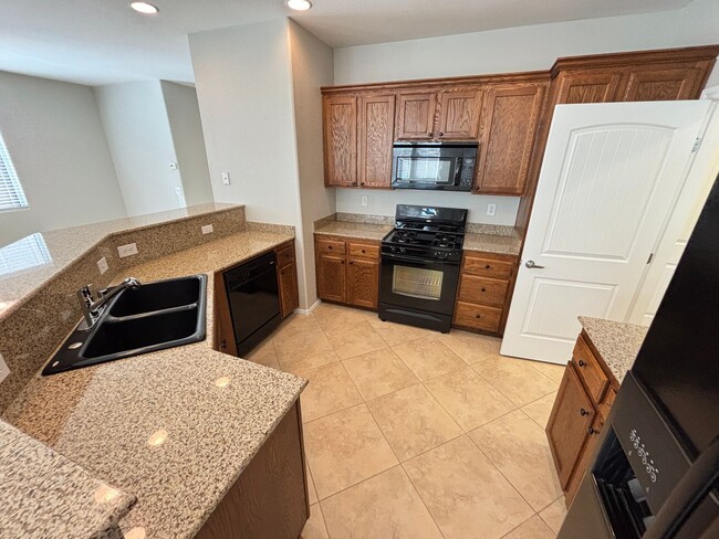 Photo - Gorgeous 3Bed/2.5Bath/2Car, 2-Story Home located in Loretta Bay