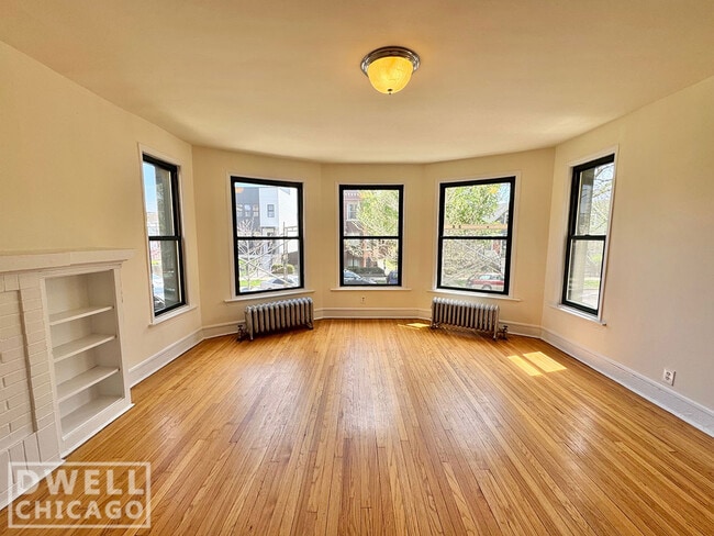 Photo - 2300 N Spaulding Ave Unit 3