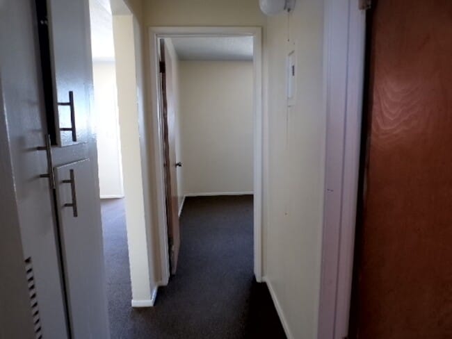 Photo - 229 E 89th St Unidad 231