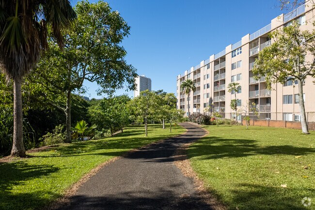 Nuuanu Park Place