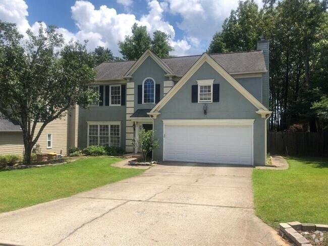 Building Photo - 740 Cirrus Dr Rental