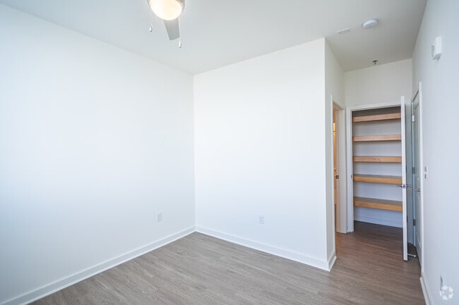 The Retreat- 1BR, 1BA