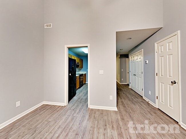 Photo - 367 Havenbrook Way NW