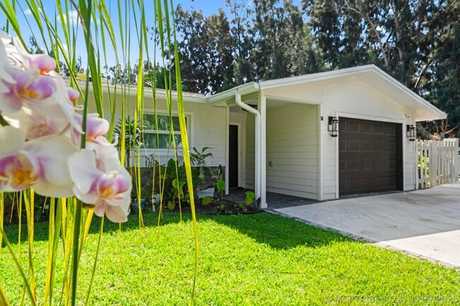 Photo - 50 NW 5th Ave