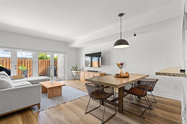 Photo - 11845 SW 100th St