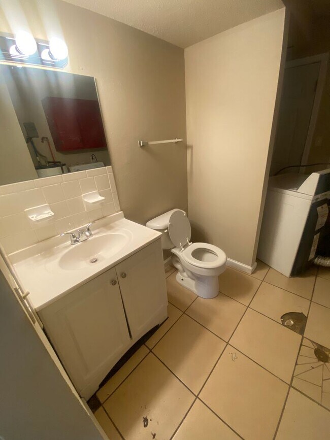 Photo - Duplex with Three Large Bedrooms and Two F...