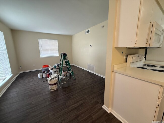 Photo - 10815 Baltic Dr