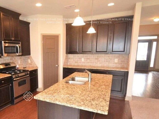 Photo - 3968 Sovereign Dr