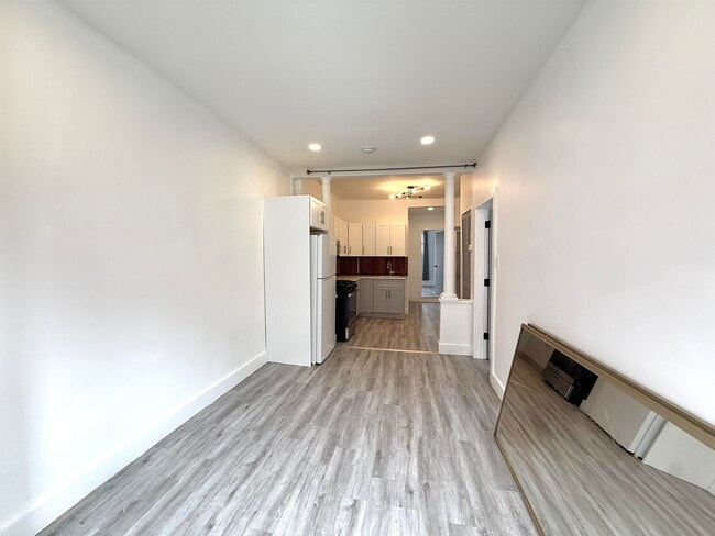 Photo - 270 1/2 Summit Ave Unit 3rd fl