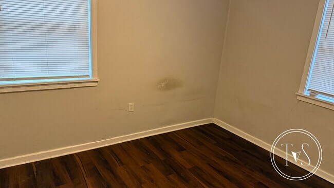 Photo - 1014 Shawnee St Unit Apt B