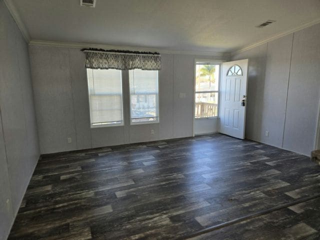 Photo - 6515 15th St E