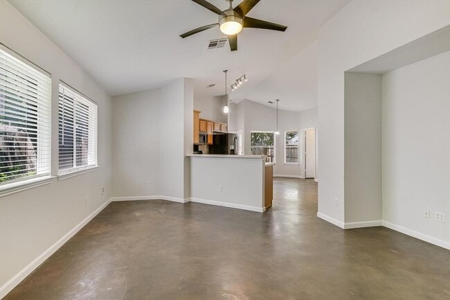 Photo - 11518 James B Connolly Ln