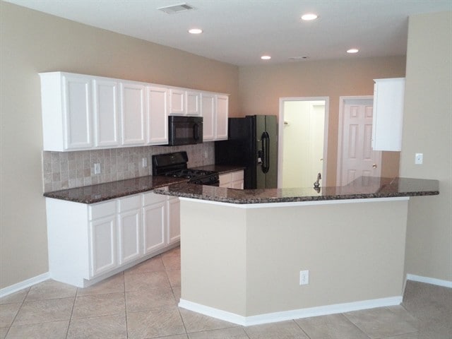 Photo - 2306 Hollyfield Ln