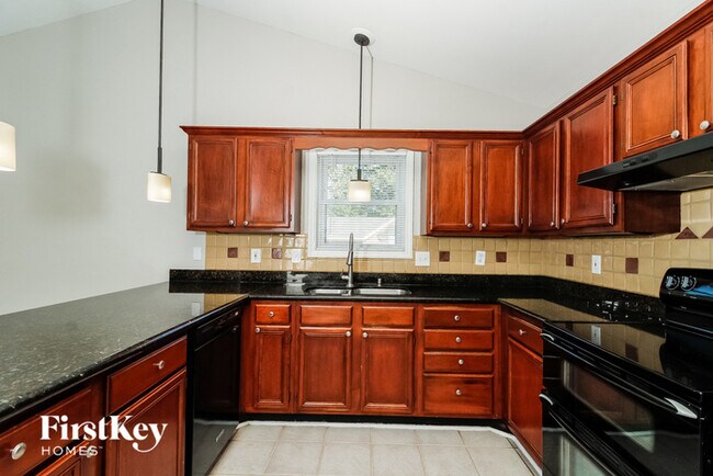 Photo - 27 Brandywine Cir