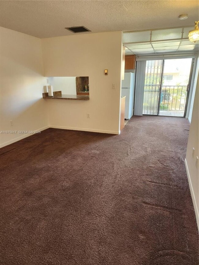 Photo - 777 SW 9th Ave