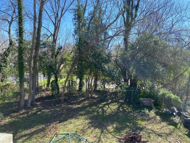 trees provide privacy and shade - 1214 Berkeley St Unit main bedroom private bath